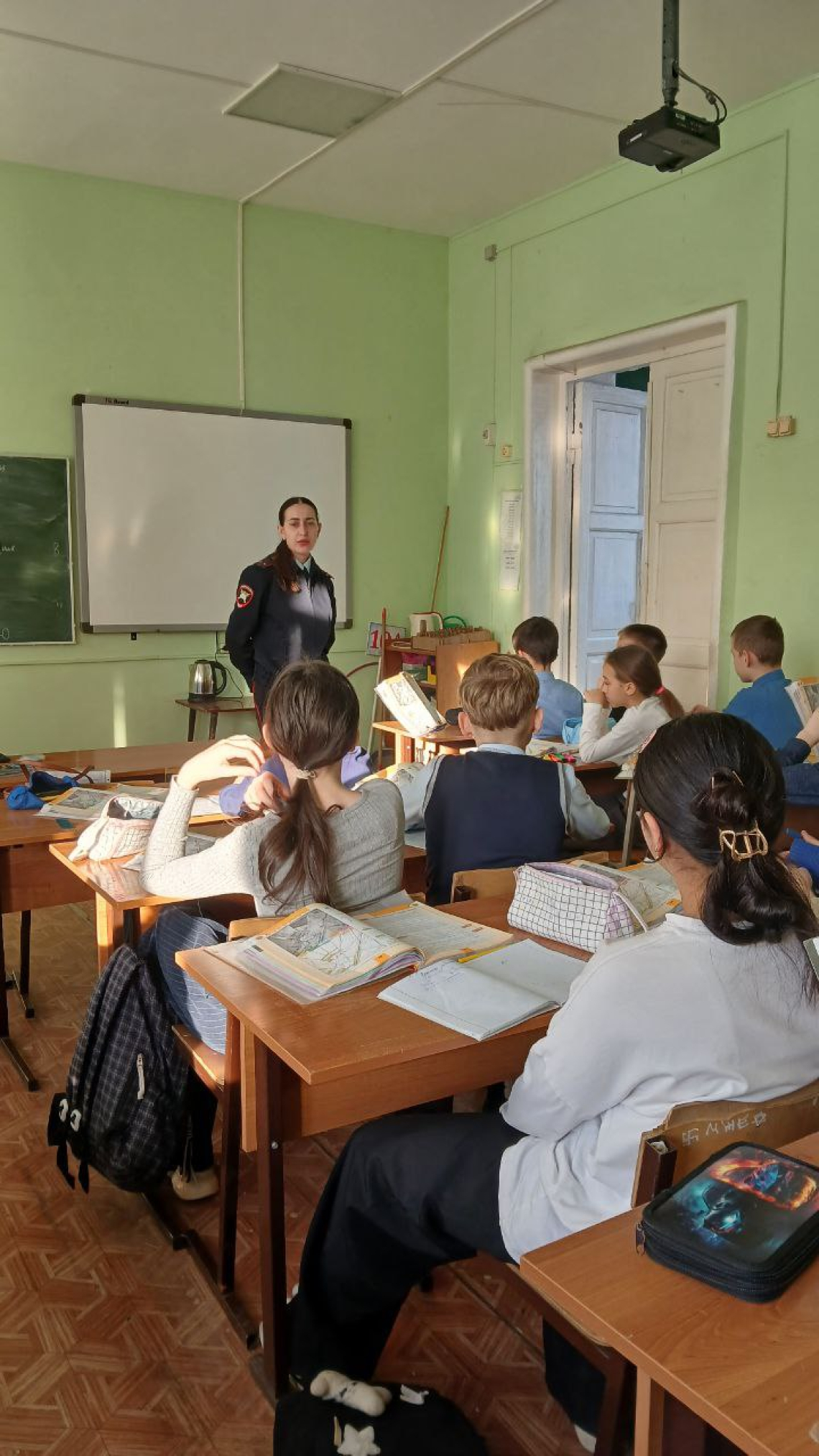 ПРАВИЛА ПОВЕДЕНИЯ В ЗИМНЕЕ ВРЕМЯ ГОДА